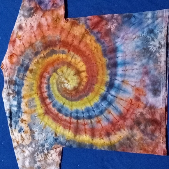 Tie dye tee shirt - Picture 2 of 2
